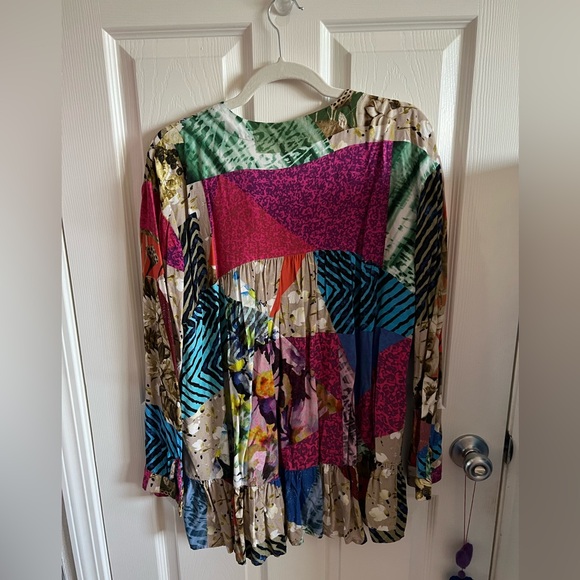 Anthropologie Multicolor Floral V-Neck Blouse - Picture 4 of 4